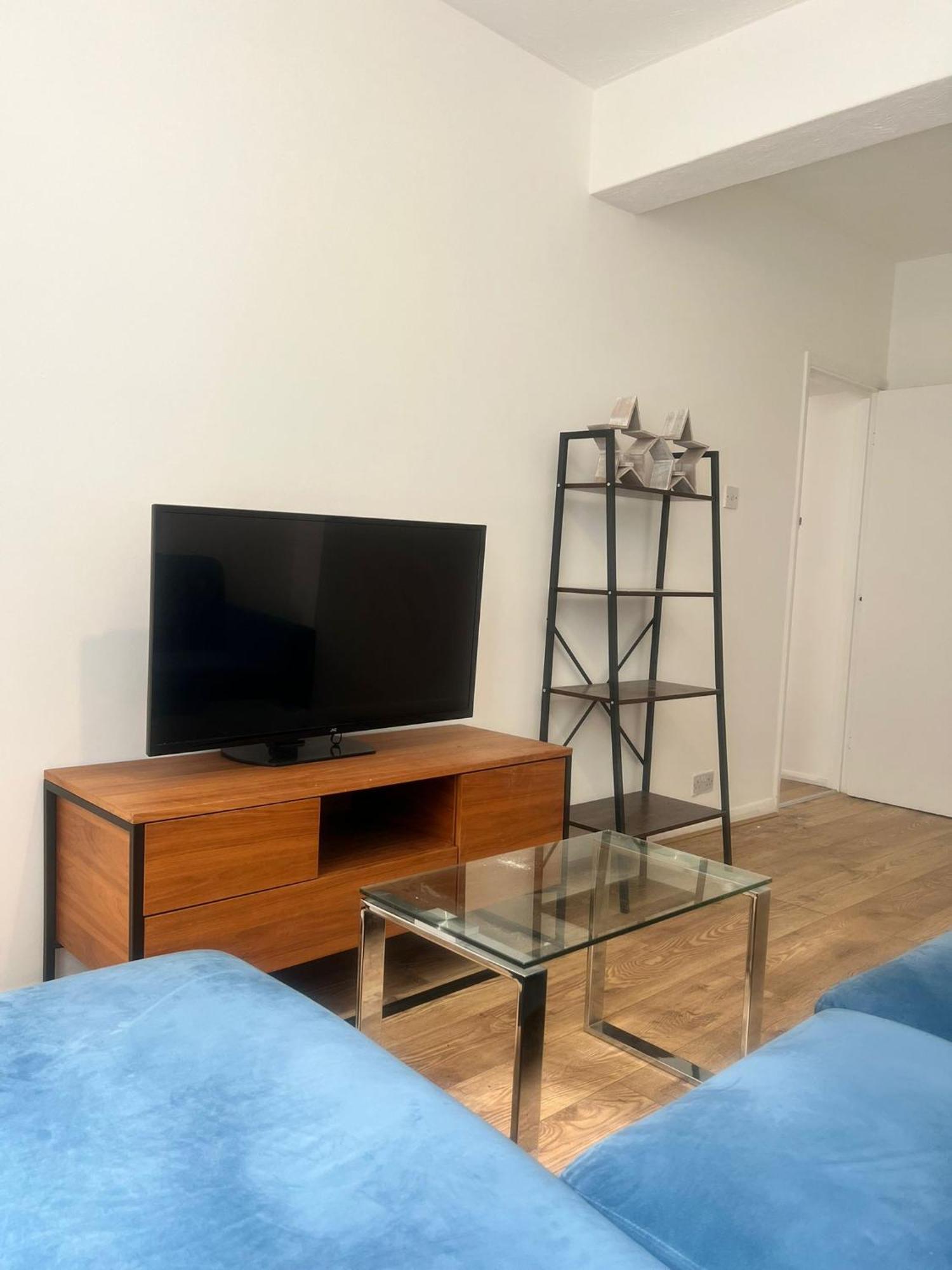 Apartment Dockside 1-bed By Tower Bridge London